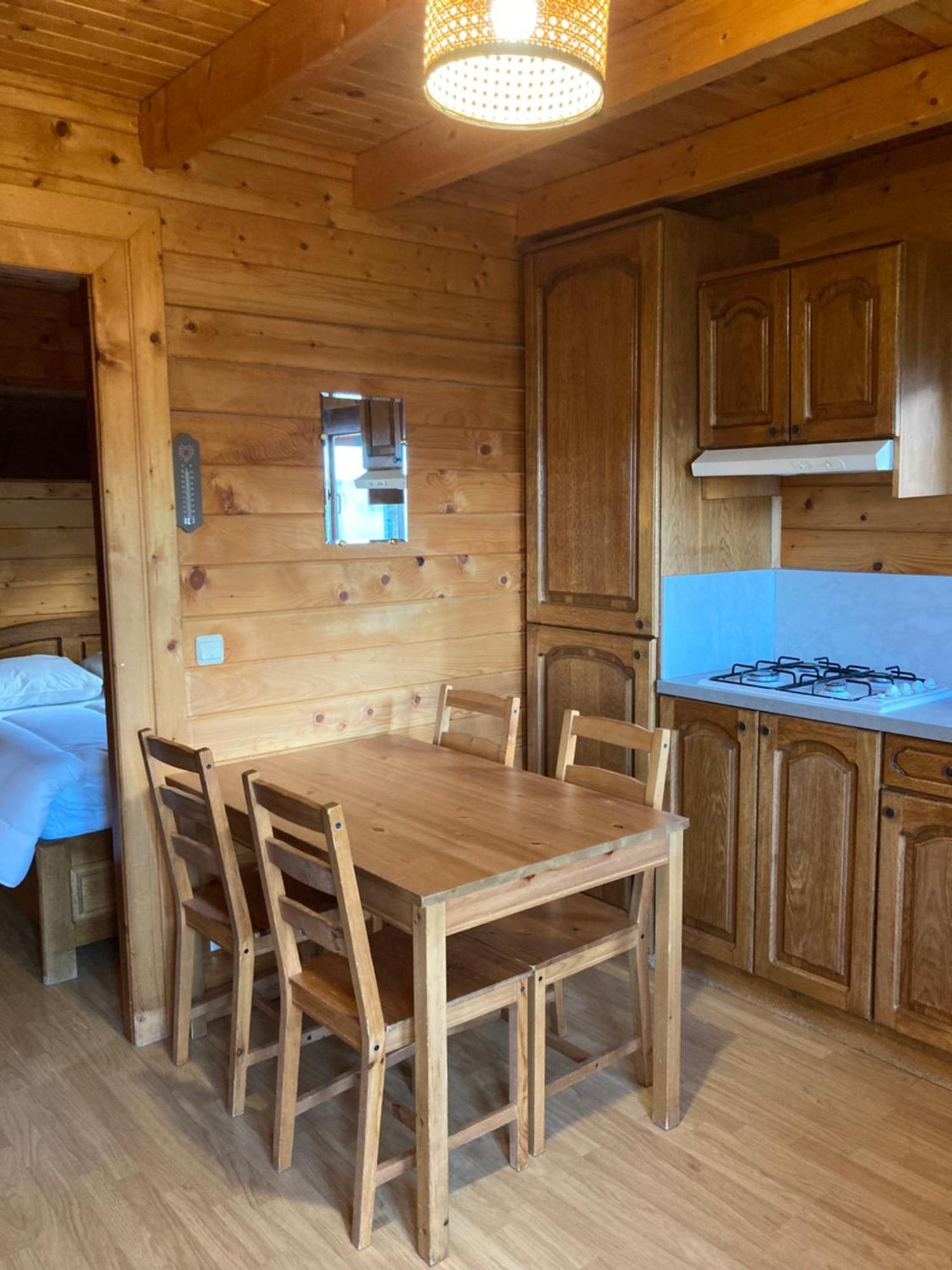 Camping-Chalets La Faviere Lac des Rouges Truites Exterior foto