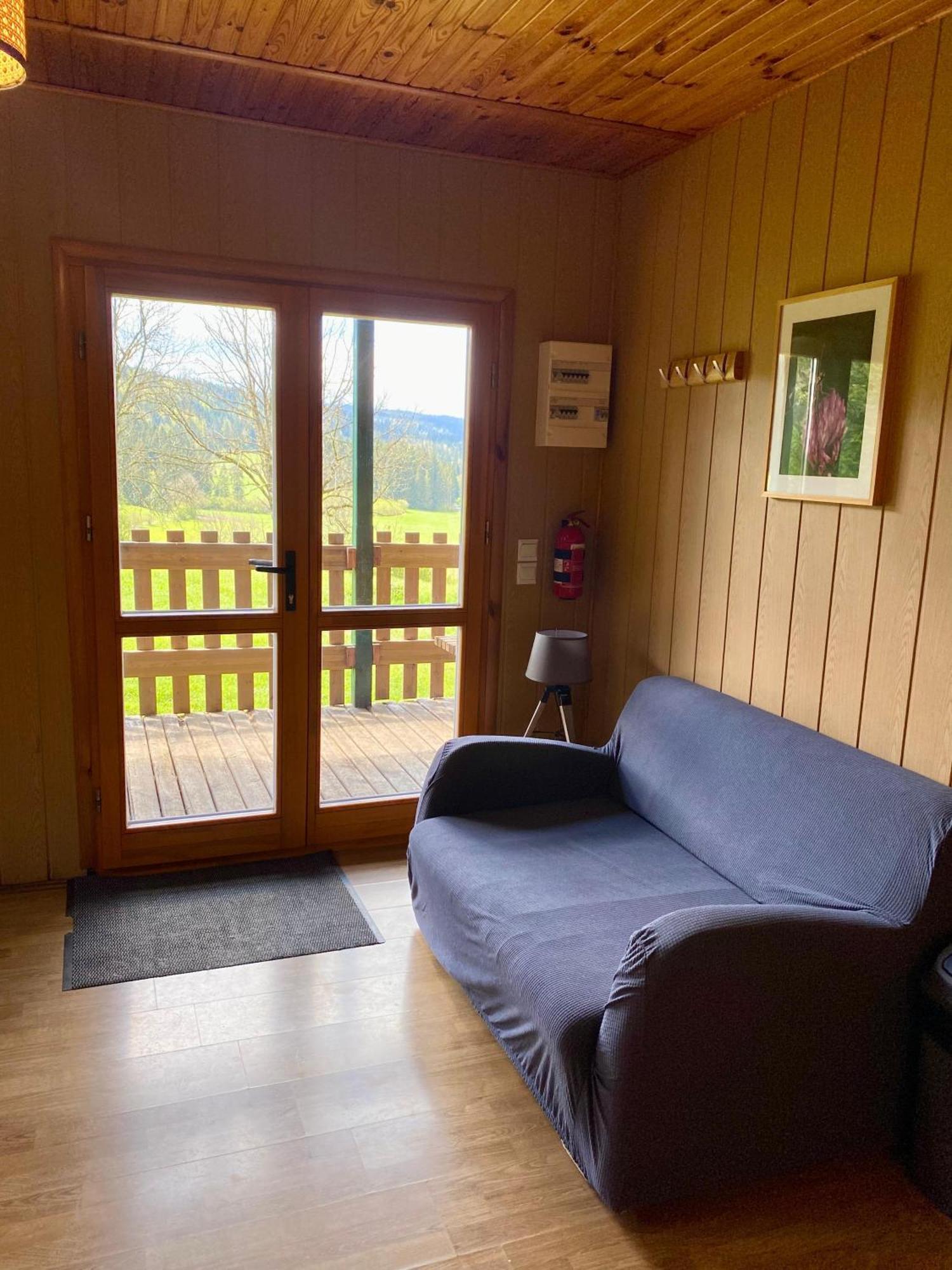 Camping-Chalets La Faviere Lac des Rouges Truites Exterior foto
